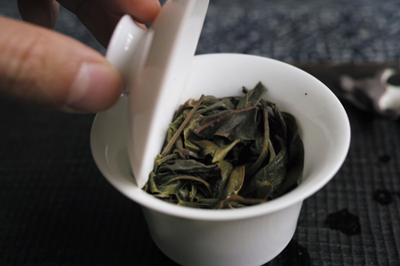 瑶洞古樹散茶2015年