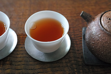 漫撒一水紅茶2016年 茶色