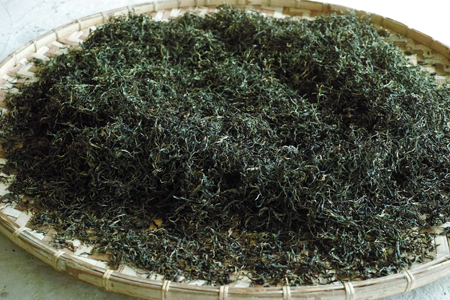 乾きたての毛茶