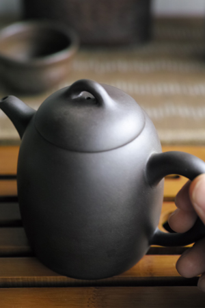 宜興紫砂の茶壺