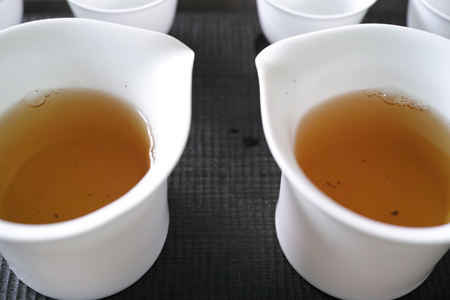 4煎めの茶海