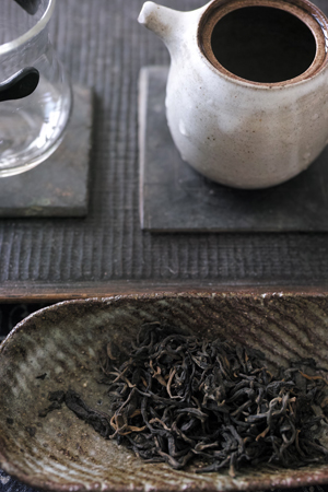巴達山熟紅茶2010年泡茶1