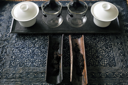 蓋碗と熟茶