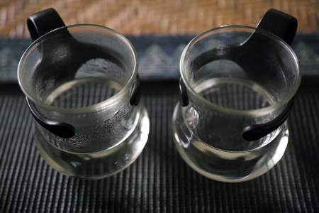 炭の火とアルコールランプの水