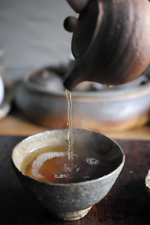 茶杯注ぎ