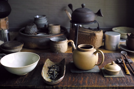 宜興の白泥の茶壺