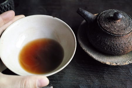 ひとくちずつ飲む