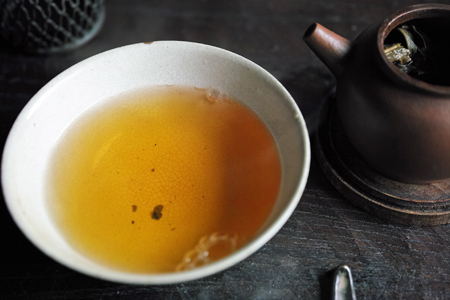 茶湯の色