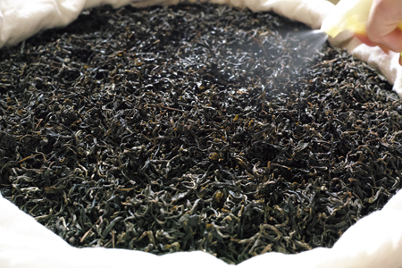 散水の茶葉