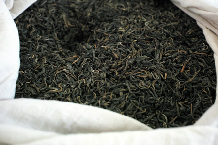 黒麹発酵の茶葉