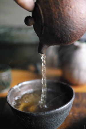 注ぎ2