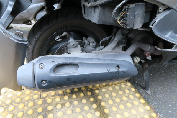 ホンダ フォーサイト 純正マフラー交換 クルマとバイクのあれこれ ダイアリー