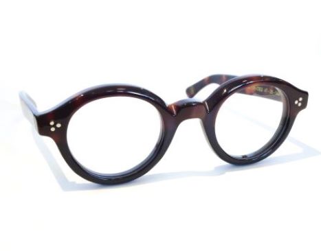 こ*き様 LESCA La Corb’s サングラス コルビジェ 即完売！レスカ LESCA Lunetier La Corb's ル・コルビジェ