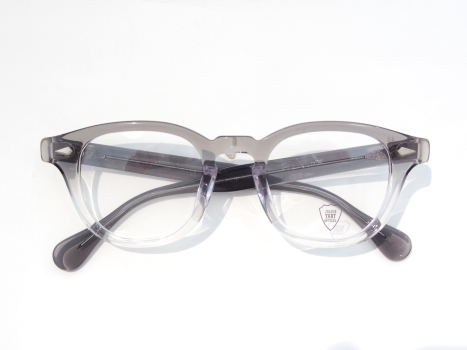 JULIUS TART OPTICAL 2023AW JULIUS TART OPTICAL 2023AW