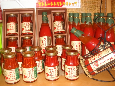 「真紅の宝石」 リコボールトマト