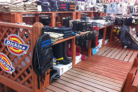 函館オオタ西桔梗店 Dickies販売店