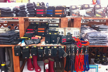 函館オオタ西桔梗店 Dickies工具袋入荷