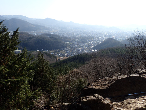 トンビ岩