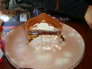 ケーキハーフセット750円