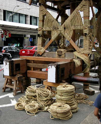 長刀鉾、鉾建て