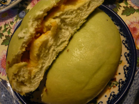 メロンパン夕張メロン味