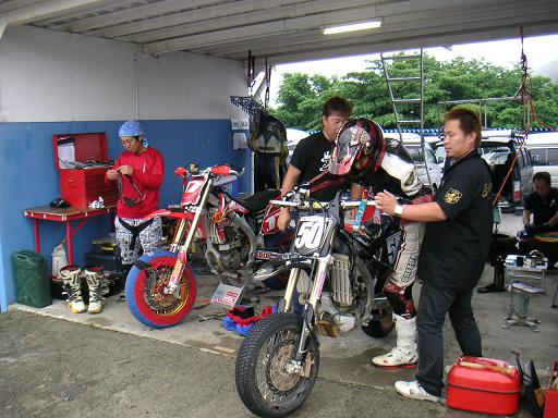 MOTO1-6