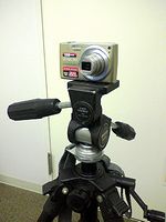 EX-Z400を三脚に