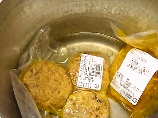 こんにゃくハンバーグ