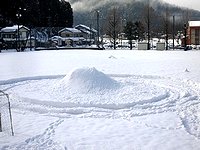 雪のミステリーサークル