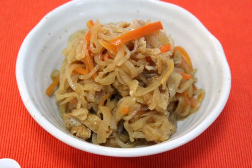 きりぼし大根を煮ました しらたきを入れると美味しい ちびむすブログ