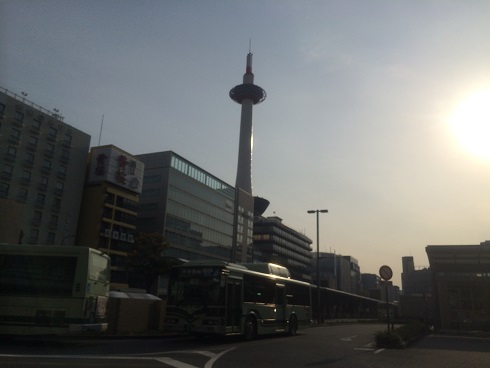 京都タワーで