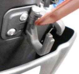 かばんホルダー開けると
