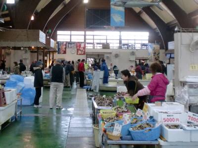 五味の市 牡蠣の販売