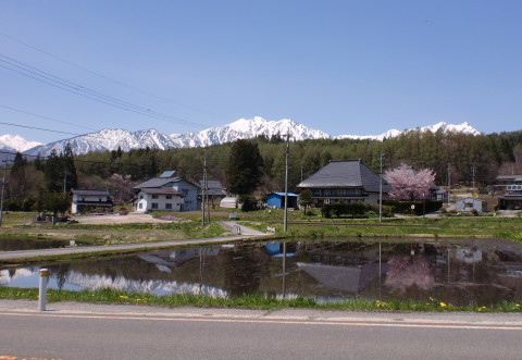 店の前の景色