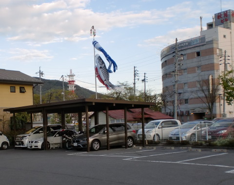 屋根付き駐車場