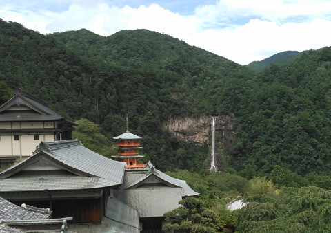 青岸渡寺からの那智の滝