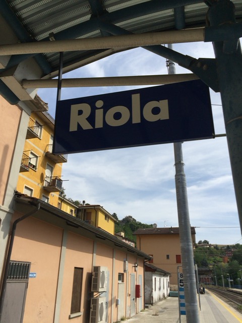 リオーラ駅
