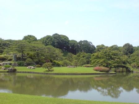 六義園