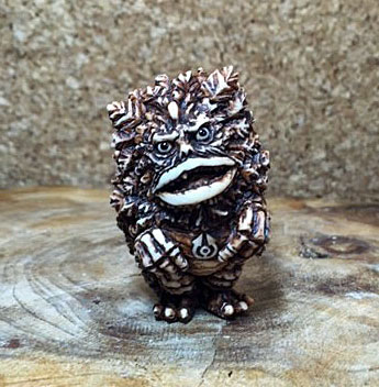 ウルトラ怪獣根付 | アクアプラントジャーナル