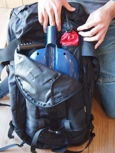 安心を詰め込んで楽しさを持ち帰ろう！BURTON AK457 33L PACK