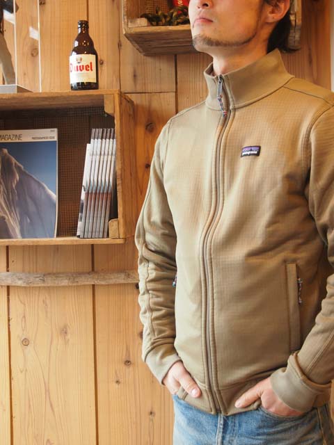 patagonia R1から生まれたUpslope Full-Zip Jacket – moderate patagonia R1から生まれたUpslope Full-Zip Jacket – moderate