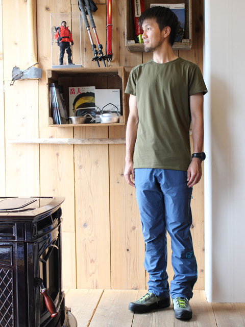 ノローナ　登山トレッキングパンツ　日本サイズＭ相当 トレッキングパンツ アウトドア 登山 ズボン ストレッチ( グレー