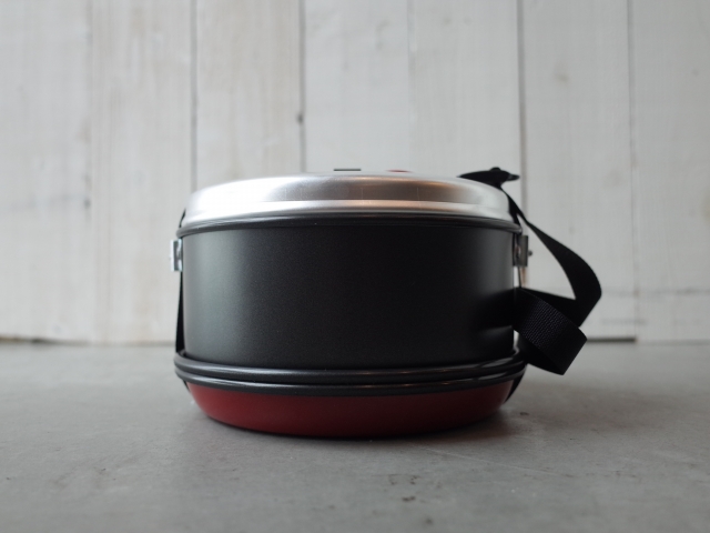 トランギア　ストームクッカーSレッドリミテッドエディション　90周年　赤トラ 1925-2015 90YEARS LIMITED EDITION RED Trangia Stormcooker
