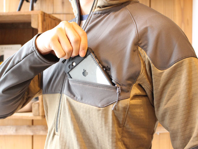 patagoniaのR1の変化球版!「Men's Long-Sleeved R1 Field patagoniaのR1の変化球版!「Men's Long-Sleeved R1 Field