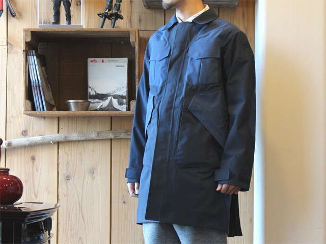 BURTON THIRTEEN Junkers Coat 3LGORE-TEX ウエア 装備(男性用