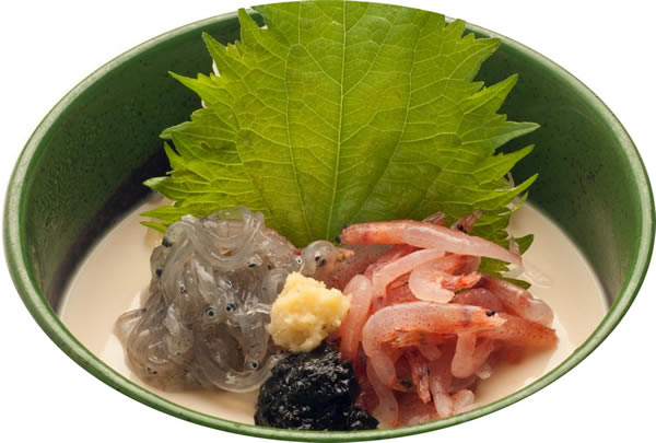 生桜海老と生しらすの冷製豆腐
