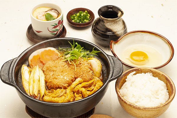 豚ヒレカツカレー煮込みうどん
