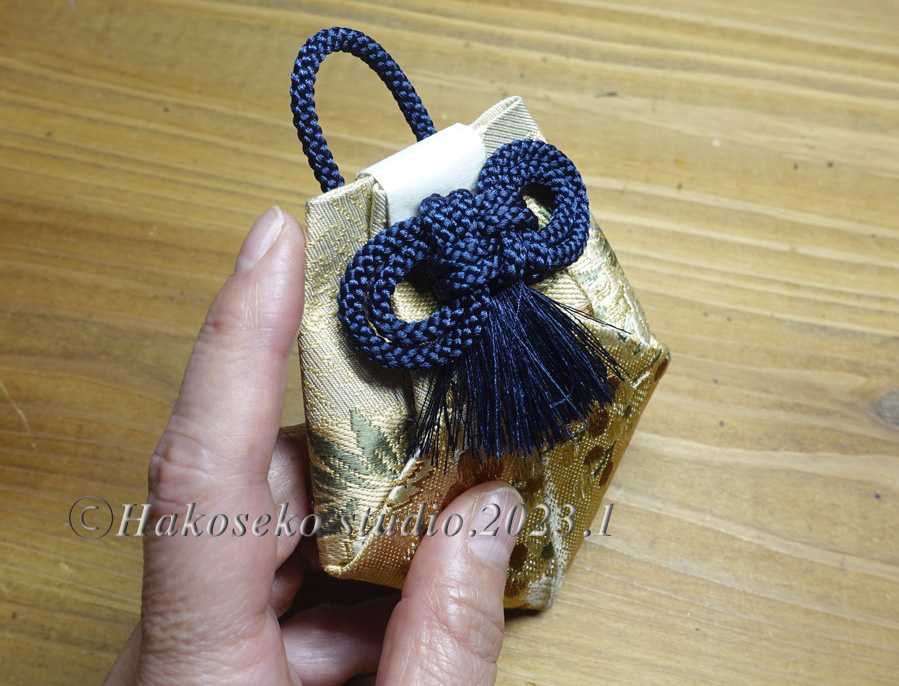 柿型守り巾着 | 筥迫は続くよどこまでも！