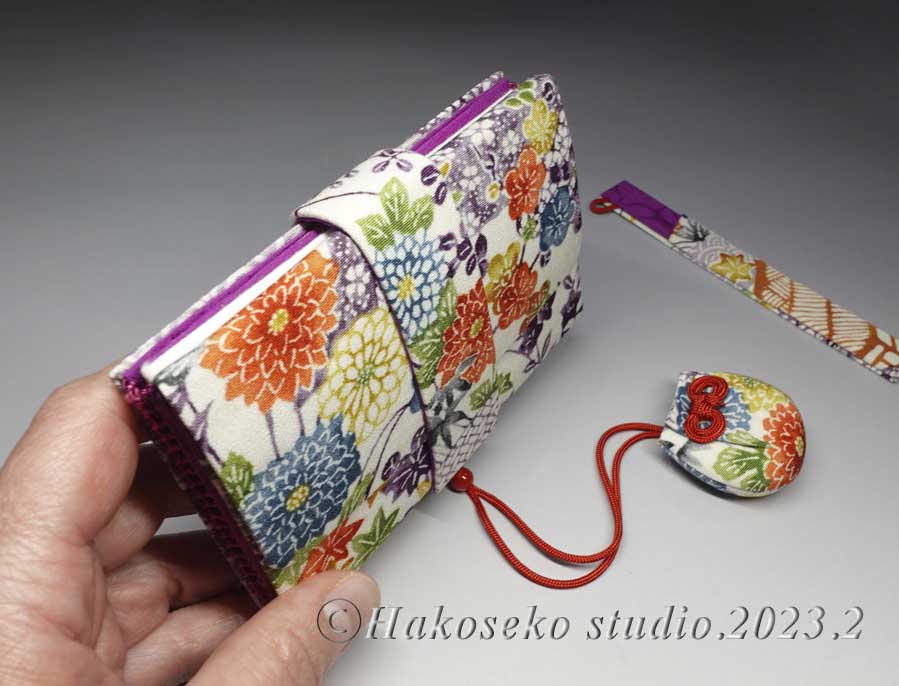 新作 縢襠筥迫（基本型）応用 〜古式〜 | 筥迫は続くよどこまでも！