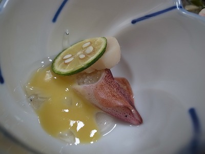 R1093722.jpg